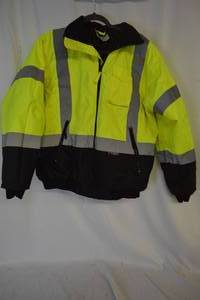 lot 360 image: Outdoor wear Hi-Vis Jacket 