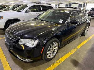2015 Chrysler 300 Limited AWD