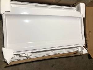 lot 35 image: Delta 48 in. x 34 in. Shower Wall Set Damaged Customer Returns See Pictures