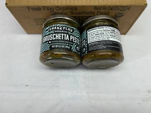 lot 397 image: MM. 6x 6.5oz Organic Bruschetta Pesto-Freaky Flag Organics