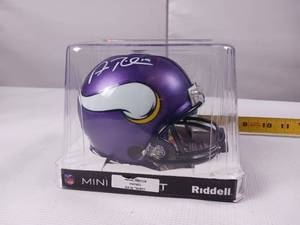 lot 20 image: Riddell Mini Helmet Vikings Adam Thielen JSA Certified