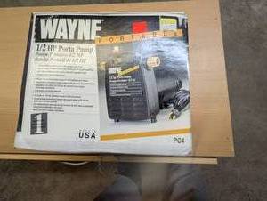 lot 77 image: Wayne � horse port a pump in original box