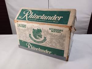 lot 43 image: Rhinelander � Wisconsin Premium Beer � Returnable bottle case w24 plain amber glass bottles