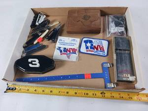 lot 149 image: Lot of Knives Darts patches - All tool Mini
