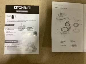 lot 425 image: Kitchen HQ Salad Spinner & 6 in 1 Mandoline Slicer
