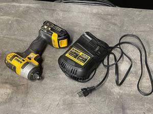 lot 8ZA image: DeWalt 20V MAX Impact Driver with DCB101 Battery Charger Set