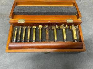 lot 22J image: Columbian Drill Bit Set in Wooden Case for Woodworking Projects