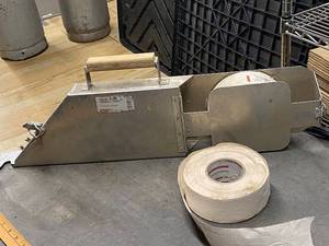 lot 40J image: Wal-Board Quick-Load Drywall Taper COM NO 051-007 with Tape Roll