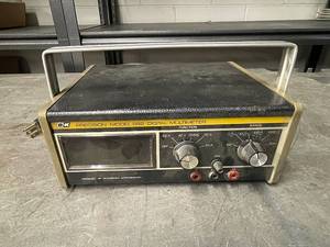 lot 40ZA image: B&K Precision Model 282 Digital Multimeter Vintage Dynascan Corporation