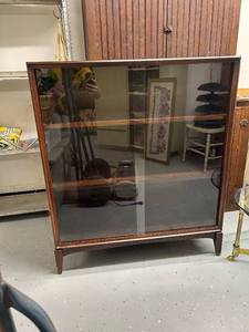 lot 6 image: Vintage Glass Front Display Cabinet 36x12x42 Inches