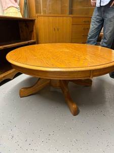 lot 21 image: Round Oak Coffee Table 42x17 Inches