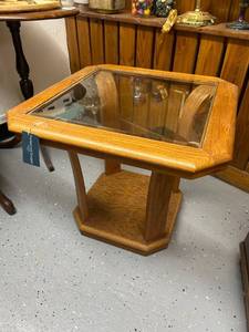 lot 23 image: Wood and Glass Top Side Table with Lower Shelf