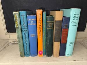 lot 161 image: Vintage Hardback Children Story Book Collection, Lot of 9