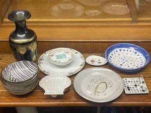 lot 253 image: Assorted Vintage and Handcrafted Decorative Tableware Including Vases and Bowls