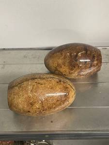 lot 345 image: Pair of Polished Stone Decorative Bookends