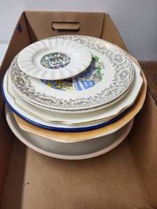 lot 296 image: Assorted Vintage Collectible Plates, Bowls, and Drinking Glasses Lot