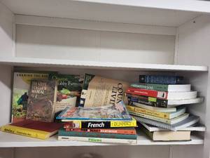 lot 318 image: Collection of Books on Farming, Gardening, Country Living, and Home Guides