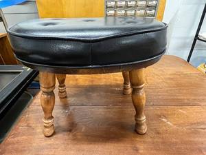 lot 35 image: Black Vinyl Piano Bench with Wood Legs
