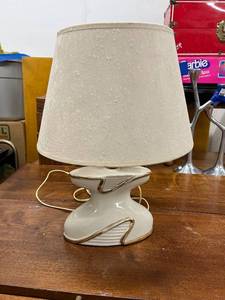 lot 40 image: Vintage Ceramic Table Lamp with Cream Shade and Gold Accents