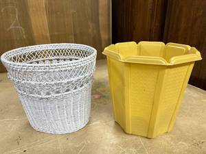 lot 47 image: Pair of Planters - White Wicker and Yellow Plastic, 9 inch Height