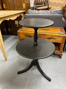 lot 49 image: Two-Tier Black Wooden Side Table with Round Shelves