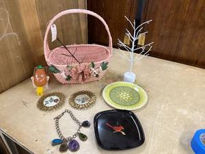 lot 67 image: Vintage Mixed Decor and Collectibles Lot - Basket, Wall Art, Mr. Potato Head, Plate