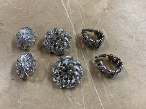 lot 139 image: Set of 3 Vintage Silver Tone Clip-On Earrings