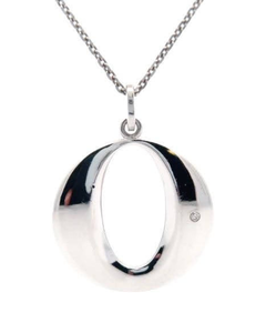 lot 68 image: Contemporary O Wreath Pendant Necklace VIDEO
