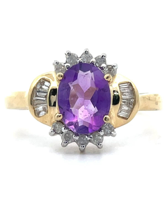 lot 84 image: Amethyst & Natural Diamond Oval Cluster Estate Ring in Yellow Gold VIDEO
