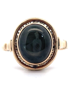 lot 86 image: Oval Cabochon Labradorite Estate Ring in Yellow Gold VIDEO