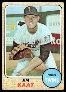 lot 106 image: Jim Kaat  1968 Topps #450 Minnesota Twins  Vintage Baseball Card