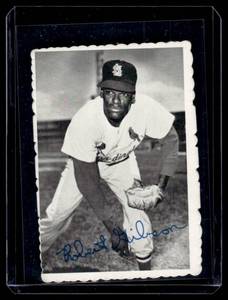 lot 197 image: Bob Gibson  1969 Topps Deckle Edge #29   Vintage Baseball Card