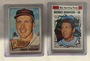 lot 108A image: Brooks Robinson 2 Card Lot 1965 and 1970 Topps Vintage Baseball Card