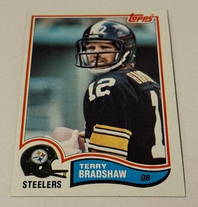 lot 139A image: Terry Bradshaw 1982 Topps #204 Vintage Football Card