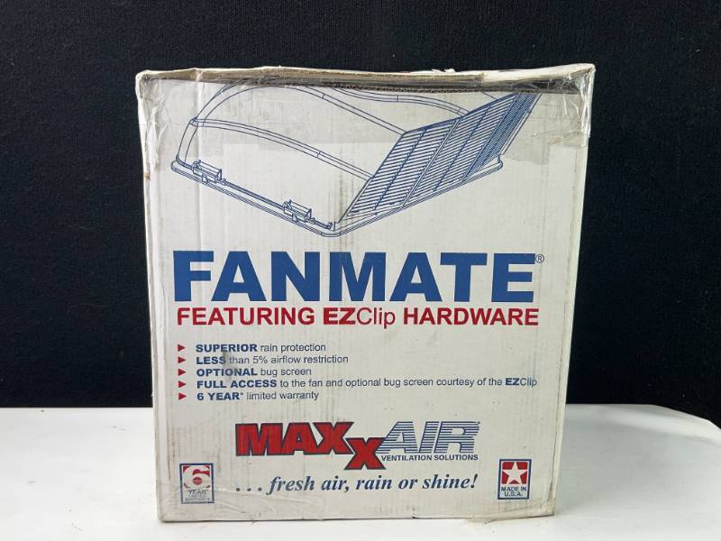 lot 10199 image: Fanmate Trailer Vent (Translucent)