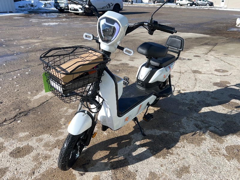 SDLANCH Electric Motorcycle Scooter (IREV) - White