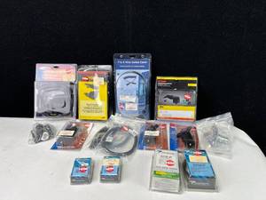 lot 10060 image: Trailer Electrical & Accessories