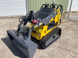 2026 Landhonor Mini Skid Steer Loader (LHR-T460K1)