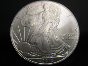 lot 57 image: 2010 American Eagle $1