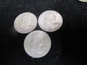 lot 62 image: Franklin Half Dollars