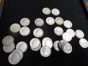 lot 73 image: Roosevelt Dimes