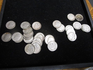 lot 74 image: Roosevelt Dimes