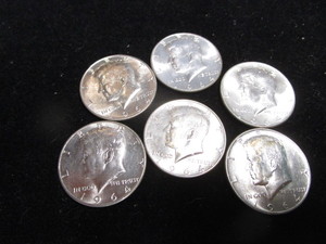 lot 88 image: 1964 Kennedy Half Dollars
