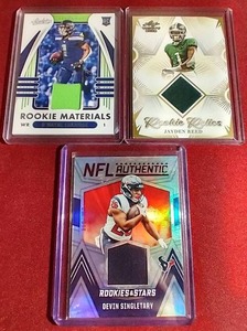 lot 7 image: (3) Football Jersey Cards - (2) Rookies