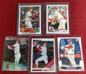 lot 21 image: (5) Shohei Ohtani Cards