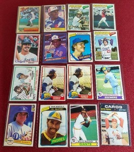 lot 39 image: (16) Vintage Baseball Cards - Stars & HOFers