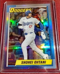 lot 119 image: 2025 Topps Chrome Shohei Ohtani Refractor Card