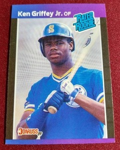 lot 148 image: 1989 Donruss Ken Griffey Jr Rookie Card