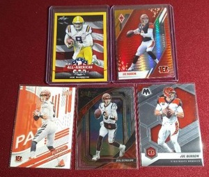 lot 160 image: (5) Joe Burrow Cards - Includes Rookie & Prizm