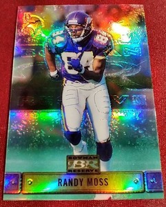 lot 205 image: 2000 Bowman Reserve Randy Moss Refractor Card